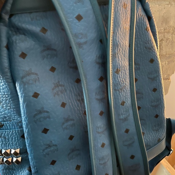 Bag - Picture 2 of 4